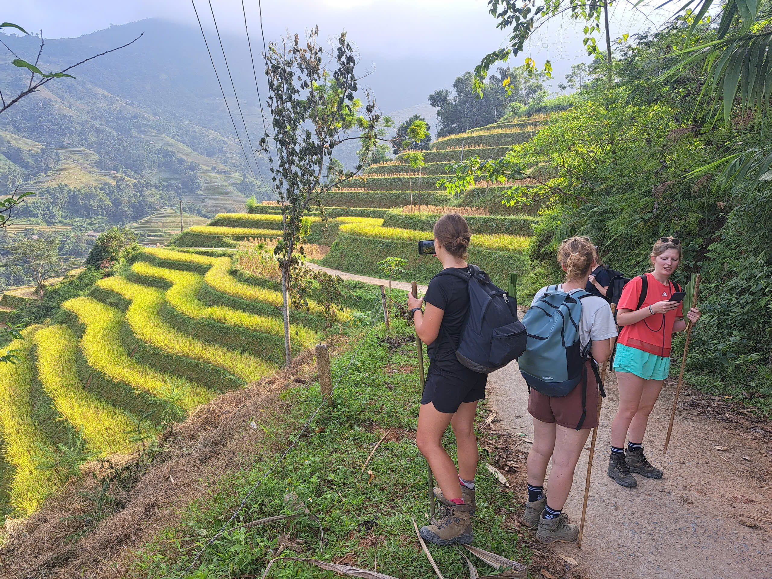 Khuoi My – Lung Vai- Na Mau – Xa Phin- Hươu waterfall- Nam Te Trekking tour 2 days 1 night