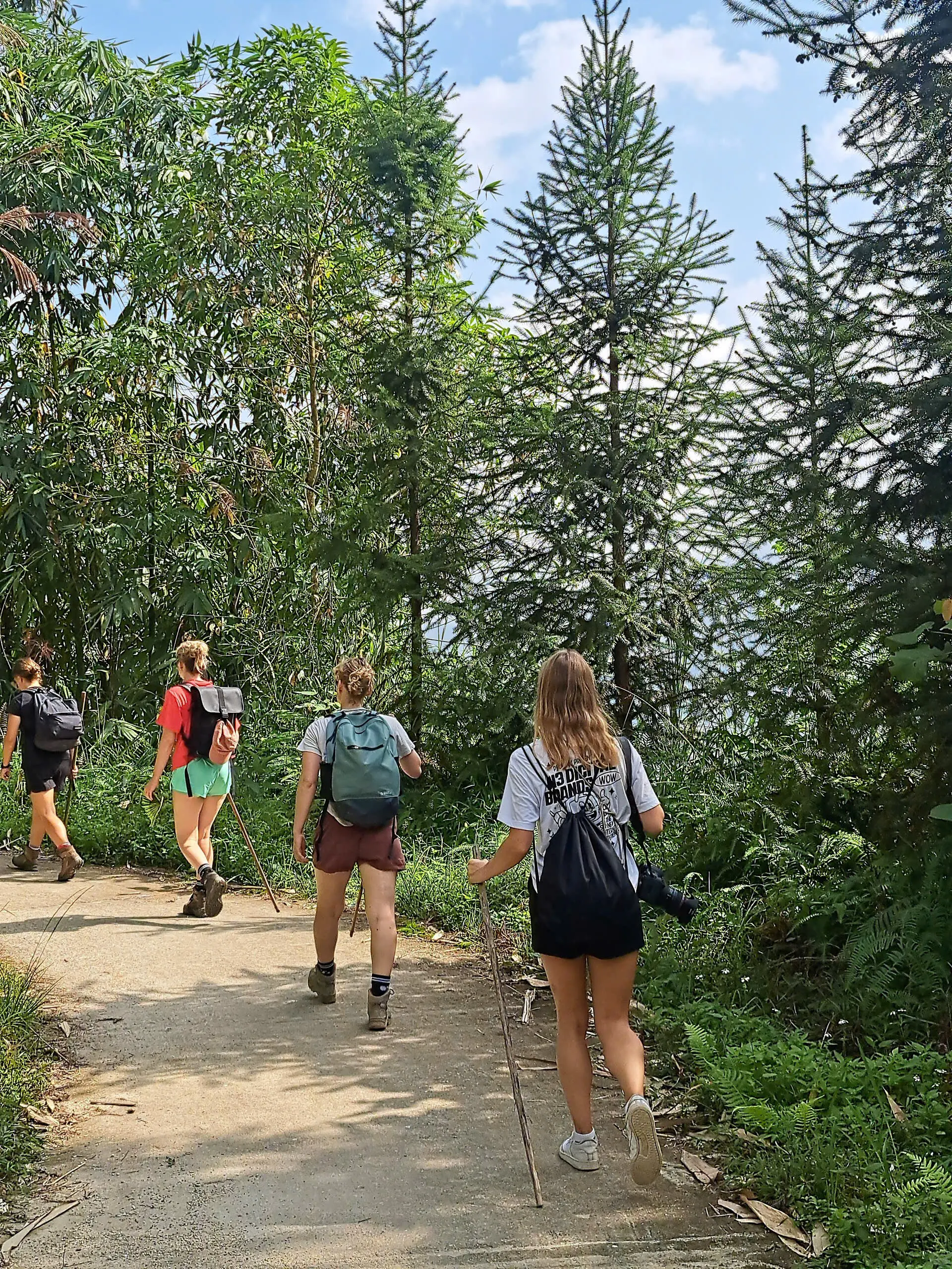 Khuoi My – Lung Vai- Na Mau – Xa Phin- Hươu waterfall- Nam Te Trekking tour 2 days 1 night