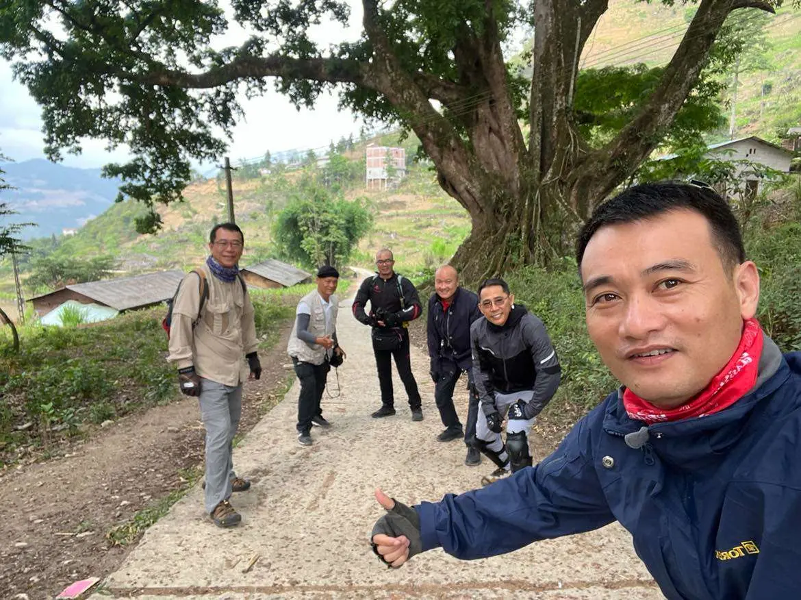 4 Days / 3 Nights Motorbike or Car Tour: Hanoi to Ha Giang Loop – Epic Scenery and Culture