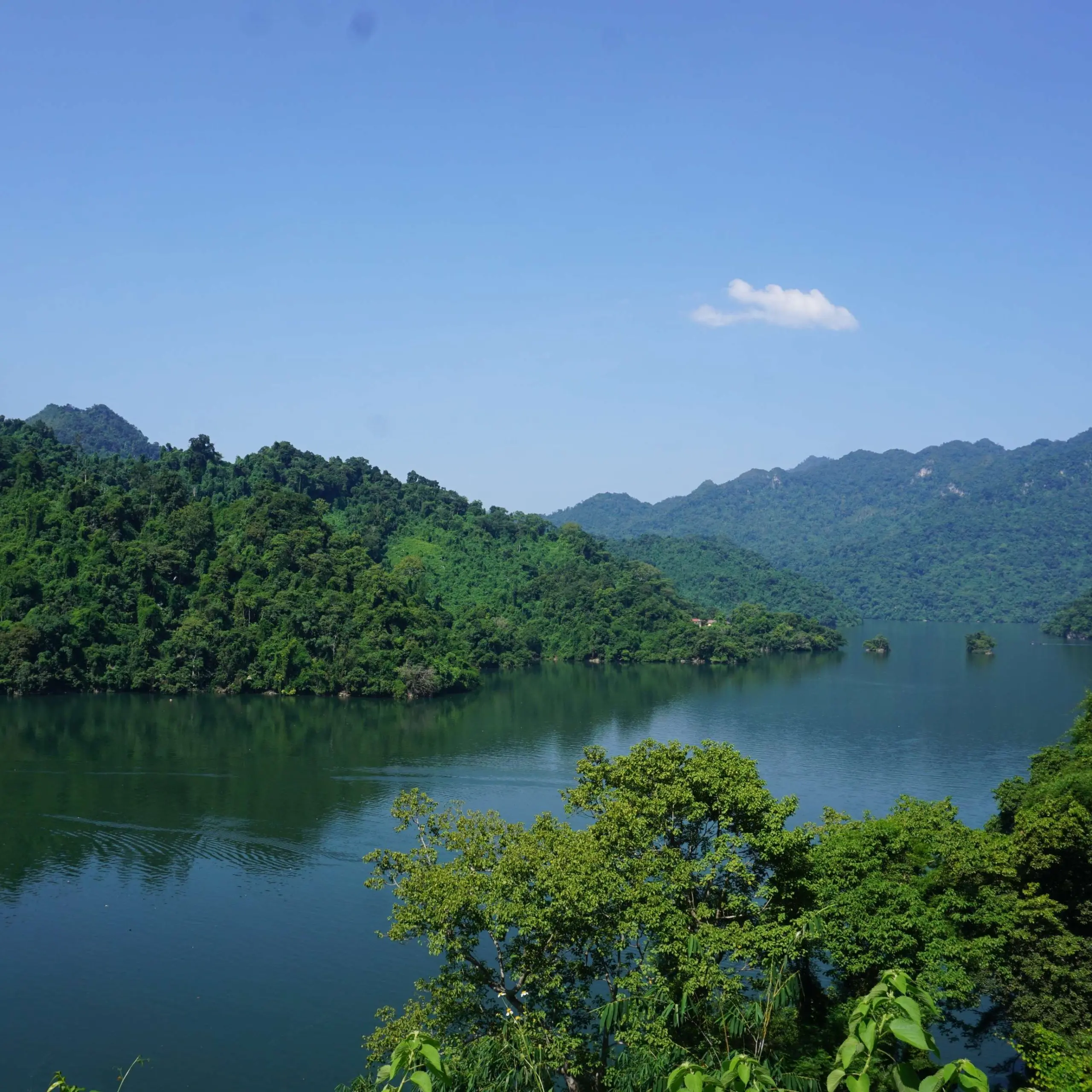 Hanoi – Tuyen Quang- Ha Giang Loop – Cao Bang – Ban Gioc waterfal – Ba Be lake 7 days 6 nights